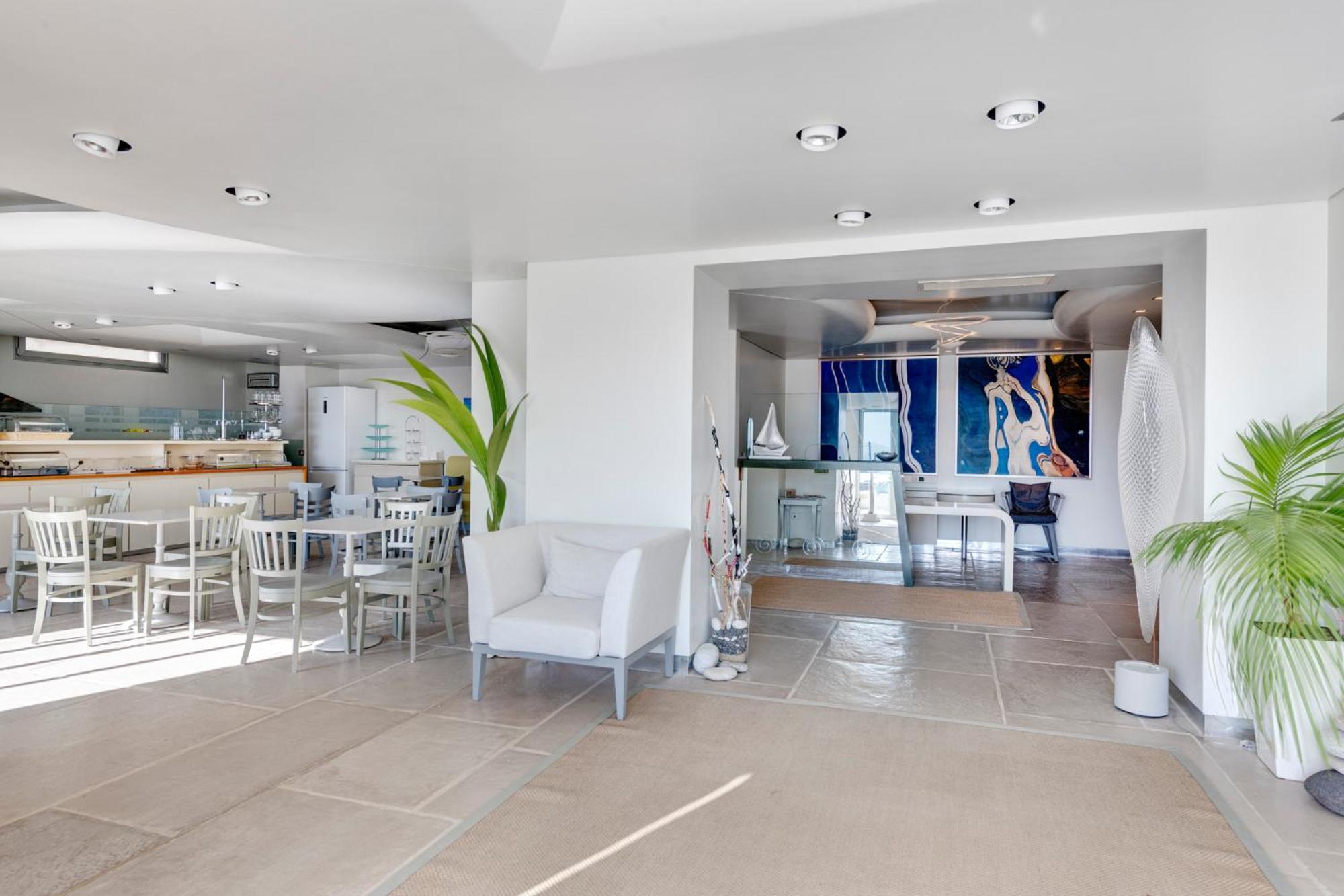 Kouros Art Hotel (Adults Only) Stelida  Exterior photo